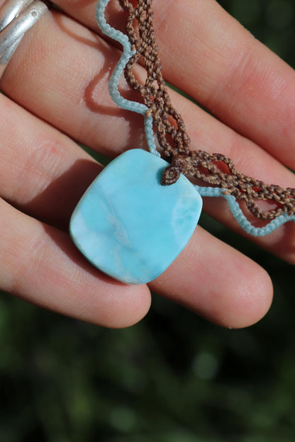 LARIMAR Choker mit Apatitperlen