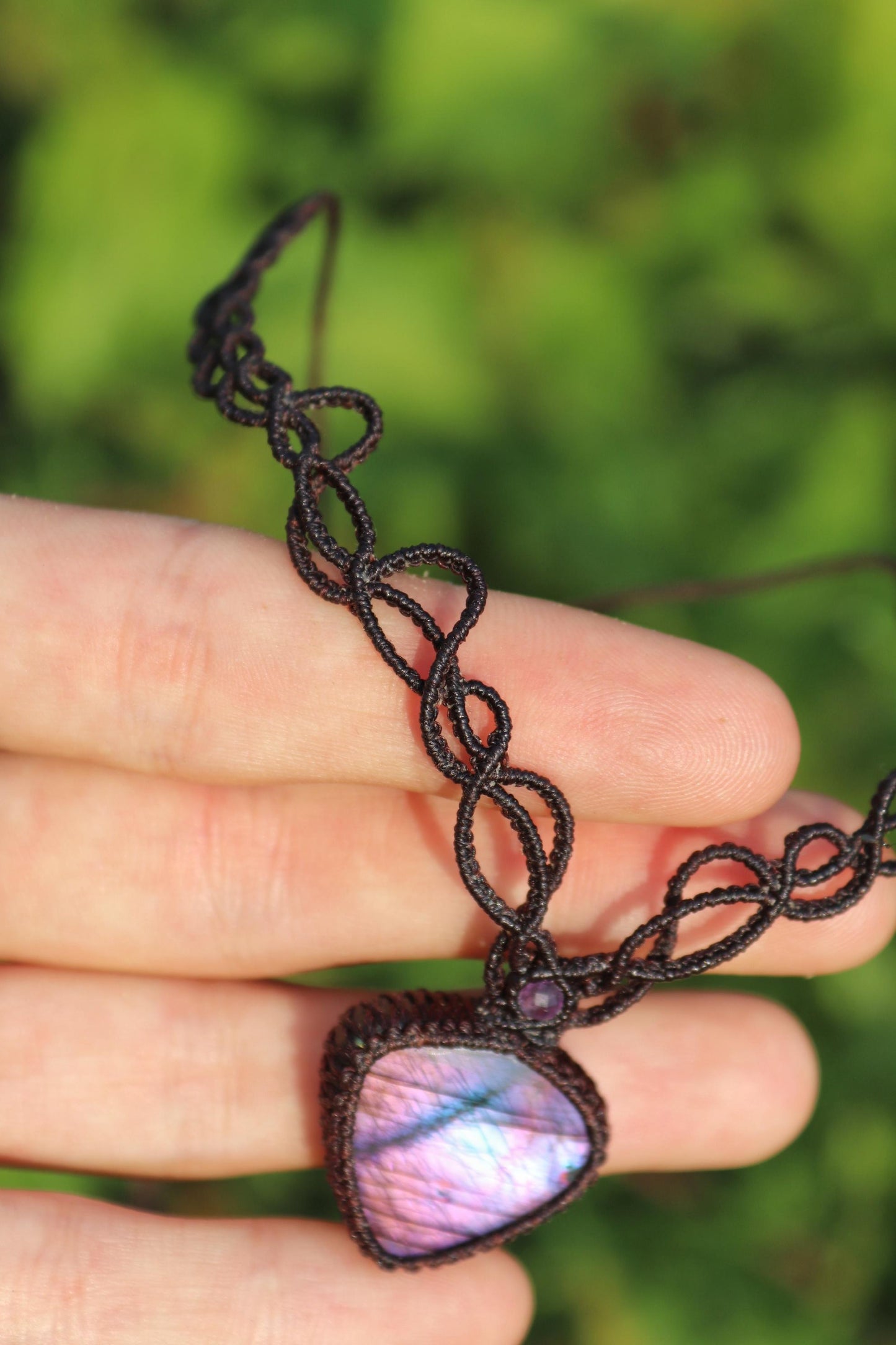 Eleganter violetter SPECTROLITH-Choker