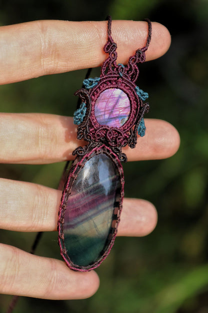 ASTRAL REALMS kosmische FLUORIT- und violette Spectrolith-Halskette