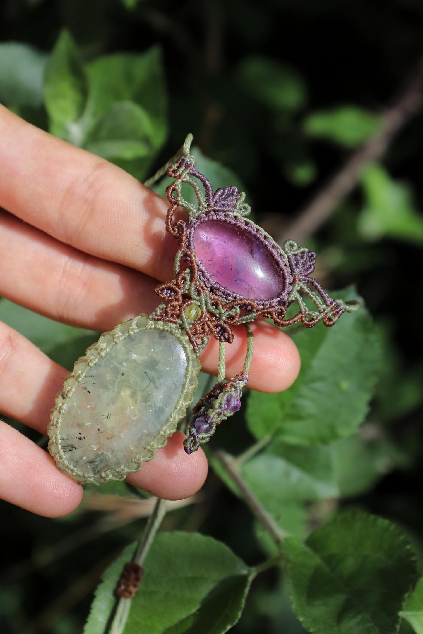 ELOWEN’S GARDEN Anhänger mit Prehnit und Amethyst