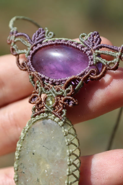 ELOWEN’S GARDEN Anhänger mit Prehnit und Amethyst