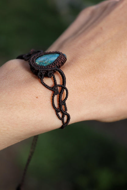 Shattuckit-Armband in blau-grüner Farbe ("petrol")
