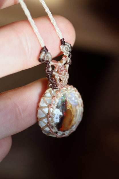 Durchscheinender mexikanischer OPAL-Anhänger