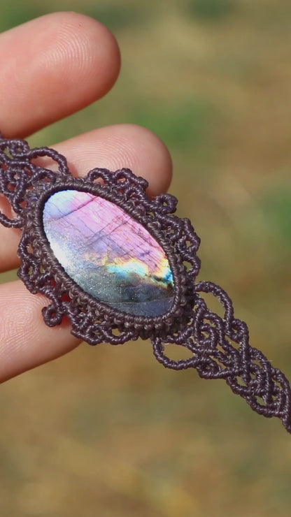 Echtes violettes SPECTROLITE Halsband/Collier