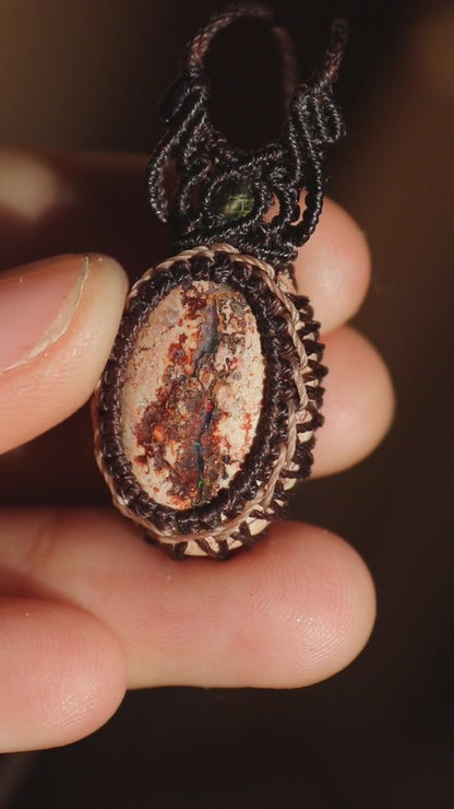 Mexikanische OPAL-Halskette aus Mikro-Makramee 