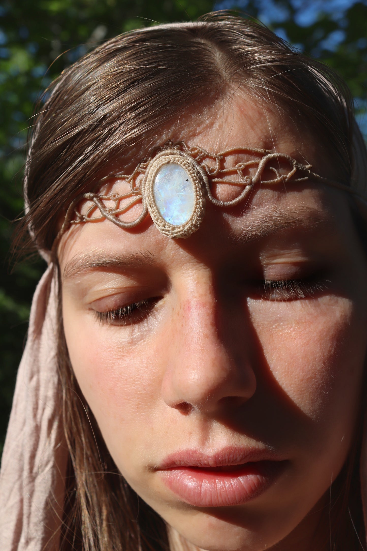 Tiara mit blauem Mondstein, Haarschmuck