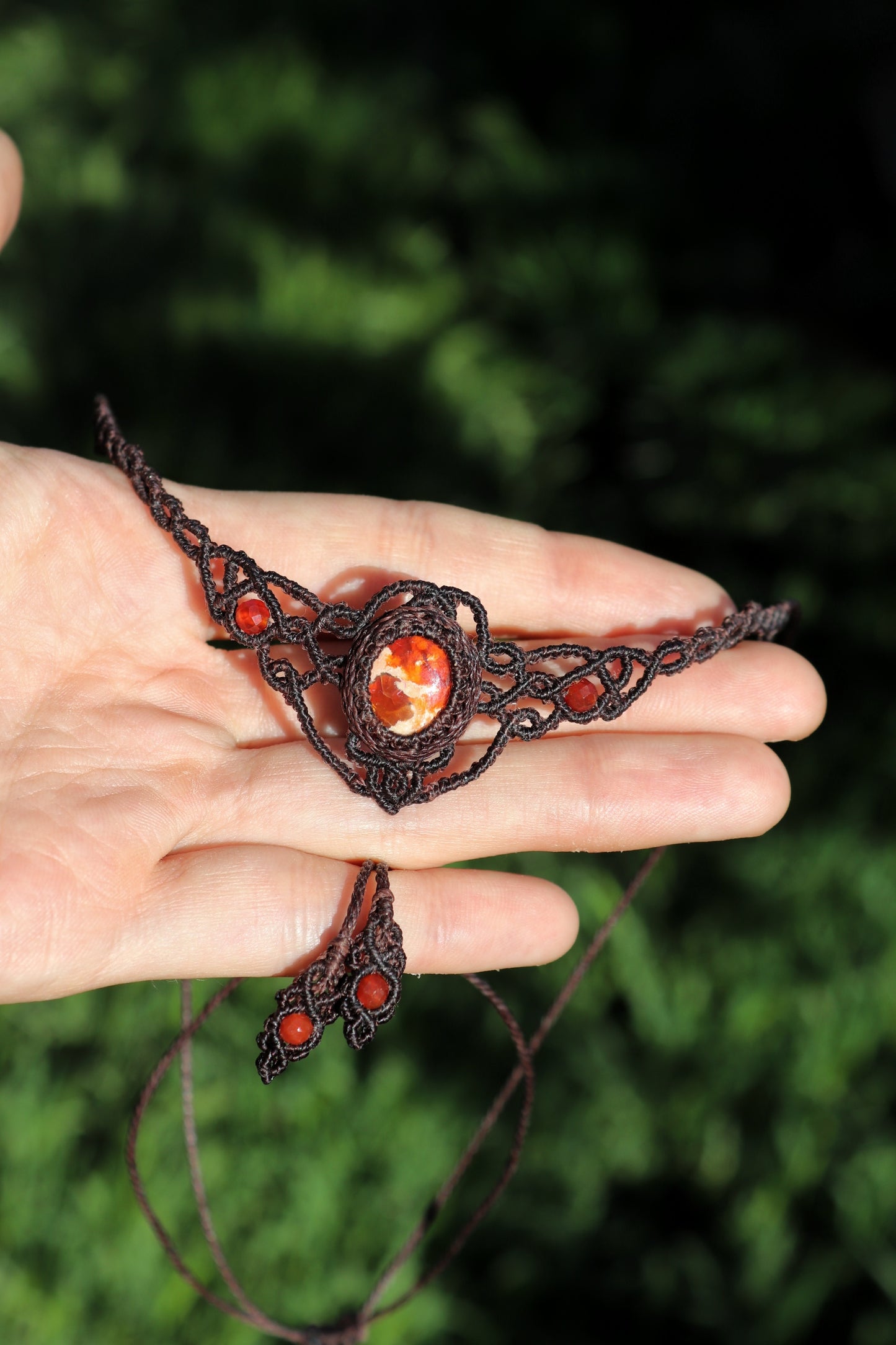 Feueropal-Choker (Rot) mit Cornalin-Perlen
