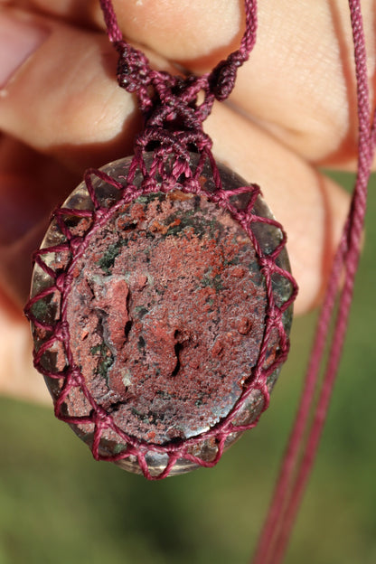 Lodolith / Gartenquarz-Anhänger mit natürlichen Rubin-Perlen