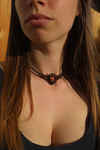 Feueropal-Choker (Rot) mit Cornalin-Perlen